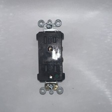 Leviton Mfg M22-t5325-wmp 15 Amp Brown Decora Duplex Receptacle picture