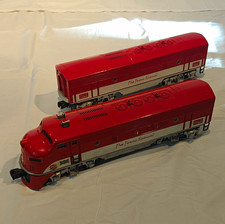 Lionel O Gauge The Texas Special Diesel Locomotive Set 2245 & F38 picture