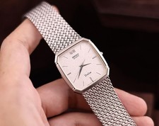 Vtg 1988 Seiko Quartz Dolce 9521-5210 Men’s Watch picture