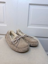 UGG Dakota Slippers Women's Size 7 picture