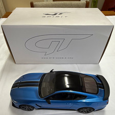 GT Spirit 1:18 2015 Shelby GT350 Blue/Black Resin Model Car w/ Stand picture