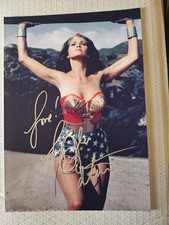 W/COA, ORIGINAL  LINDA CARTER AUTOGRAPH WONDER WOMAN  PHOTO  8.5