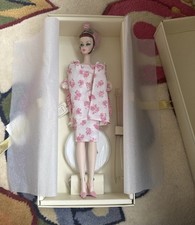 Luncheon Ensemble Silkstone Barbie - No More Than 16,300 - Gold Label - NRFB picture