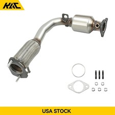 Catalytic Converter & Flex Pipe Fits 15-17 Chevy Equinox 15-17 GMC Terrain Front picture