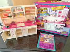 Vintage 1996 Tyco Kitchen Littles Deluxe Kitchen Center Barbie Size Boxed picture