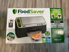 FoodSaver Vacuum Sealer Machine with Automatic Vacuum Sealer Bag Detection picture