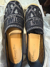 Christian Dior Women’s Gray Embroidered Slip-On Espadrille Flats Cotton 10 picture