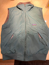 Vintage Patagonia Men's Green Full Zip Nylon Vest Lined, Zipped Pockets mens M picture