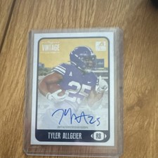 Onyx 2021 Vintage Tyler Allgeier College Auto RC #CATA Blue Ink /400 picture