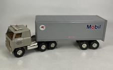 Vintage 1995 Ertl Mobil Oil Gas STK-4400 Semi Tractor Trailer Truck picture