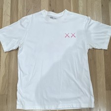 Uniqlo UT XX Men’s White Graphic Logo T-Shirt Size L Crew Neck Short Sleeve picture