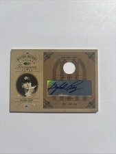 2004 Donruss Timeless Treasures Signatures Gaylord Perry Auto Jersey /82 #MM4  picture