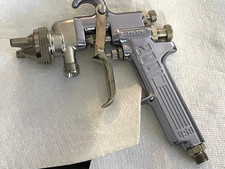 BINKS 2001 GUN WITH ALL STAINLESS STEEL PASSAGES 
