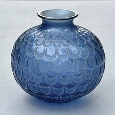 RENE LALIQUE BLUE GLASS GRENADE VASE 1930 picture