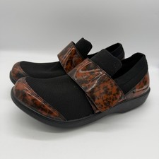TRAQ by Alegria Qwik Tortoise Shell Smart Walking Comfort Shoes Black 39 picture