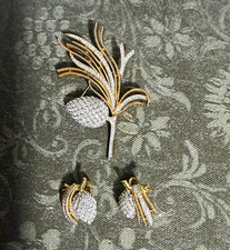 RARE 1956 Crown Trifari Alfred Philippe Egret Brooch Earrings Set Rhinestone picture