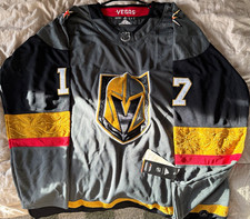 Adidas Vegas Golden Knights Vegas Strong #17 NHL Hockey Jersey Gray Size 60 picture