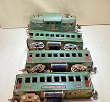 Vintage Lionel prewar center cab #254 0-4-0 passenger cars #610 #610 #612 picture