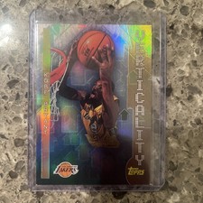 Kobe Bryant 2002-03 Topps Verticality #V5 picture