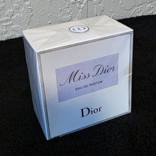 Dior Miss Dior Eau de Parfum (EDP) Fragrance Spray 1.0 fl oz Regular Size picture