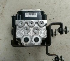 2000-2002 Chevy Tahoe/ Yukon / Suburban 1500 ABS Pump Anti Lock Brake Assembly picture