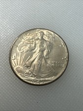 1945 P Walking Liberty Half Dollar D4 picture