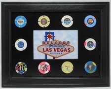 10 CASINO POKER CHIPS WITH LAS VEGAS SIGN WALL DISPLAY PICTURE FRAME 12