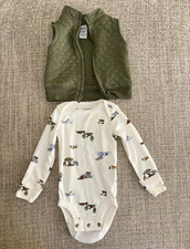 Carter's 0-3M 2pc Outfit Set Quilted Zip Vest & Animal Print LS Bodysuit picture