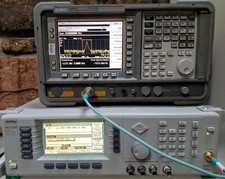 Agilent E4407B w/ PreAmp, ext mixing, 11-Options, 26GHz Spectrum Analyzer, ESA-E picture