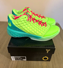 Nike Kobe III Low Protro “Grinch” - size 11m - missing green laces picture