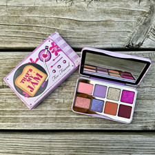 Too Faced That's My Jam On-The-Fly Eyeshadow Palette Shimmer Berry Scented picture