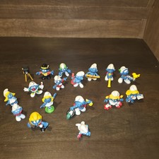 Vintage 1970s 1980s Lot of 16 Smurfs PVC Figures Peyo Schleich picture