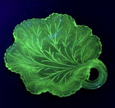 VTG 30's Indiana Green Uranium Glass Cabbage Leaf Candy Dish 8” Blacklight Glow picture