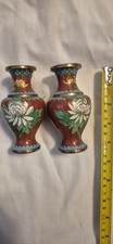 PAIR OF VINTAGE CHINESE CLOISONNE MINATURE VASES picture