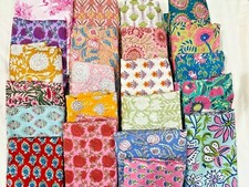 Vintage Florals pre cut charm pack 5