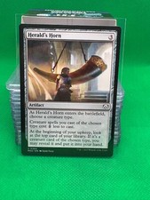 MTG - HERALD'S HORN - March of the Machine Commander (U) picture