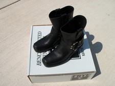 Frye Women's Harness 8R Leather Boots - Black • Size 6 1/2 M - New in Box picture