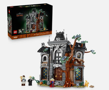 LEGO Icons 11383 Mayor Manor Building Set House Model Kit Collectible Toy Gift picture