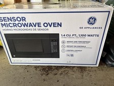 GE 1.4 cu ft Countertop Microwave Oven Black picture