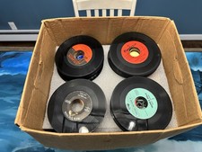 QTY 450 - Bulk Lot Of 7’’ 45, Mixed Genres, Mixed Condition (VG, VG+) picture