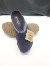 Haflinger - Gz Grizzly Classic, Eggplant, Size 41 (Light Wear) picture