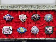 VTG Miniature Enamel Cloisonné Brass Pill or Trinket Box Dollhouse Shelf Sitter picture