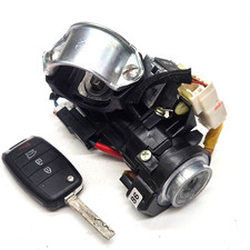 2014-2019 Kia Soul Ignition Switch Lock Cylinder Housing W/ Key OEM picture