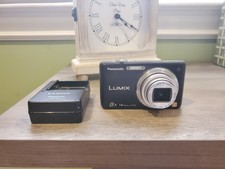 (Screen Damage) Panasonic LUMIX DMC-FH20/DMC-FS30 14.1MP Digital Camera - Black picture