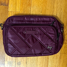 Lug Carousel XL NWOT Burgundy picture