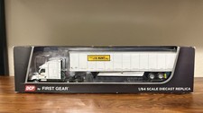 DCP 1/64 Diecast Promotions J.B. Hunt Cascadia picture