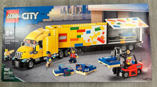 LEGO CITY: Yellow Delivery Truck (60440) picture