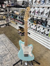Squier Mini Jazzmaster HH - Daphne Blue picture