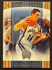 Fleer/SkyBox 2004-05 Fresh Ink Basketball -  Pau Gasol #16 Memphis Grizzlies picture