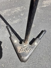 Vintage Peavey Adjustable Cast Iron V Base picture